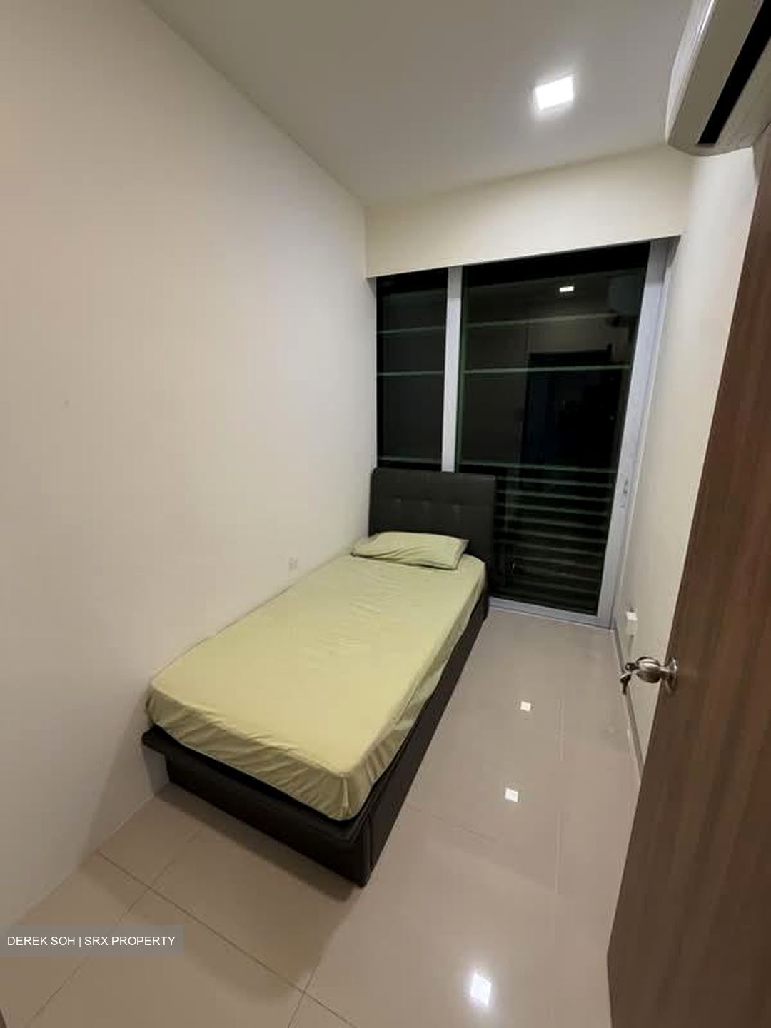 D'Gallery (D14), Apartment #592289341